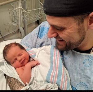 Meet your Posher, Noele g